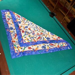 NEW ! Avon Vintage 1993 cosmetic/accessory SCARF, In original packaging!